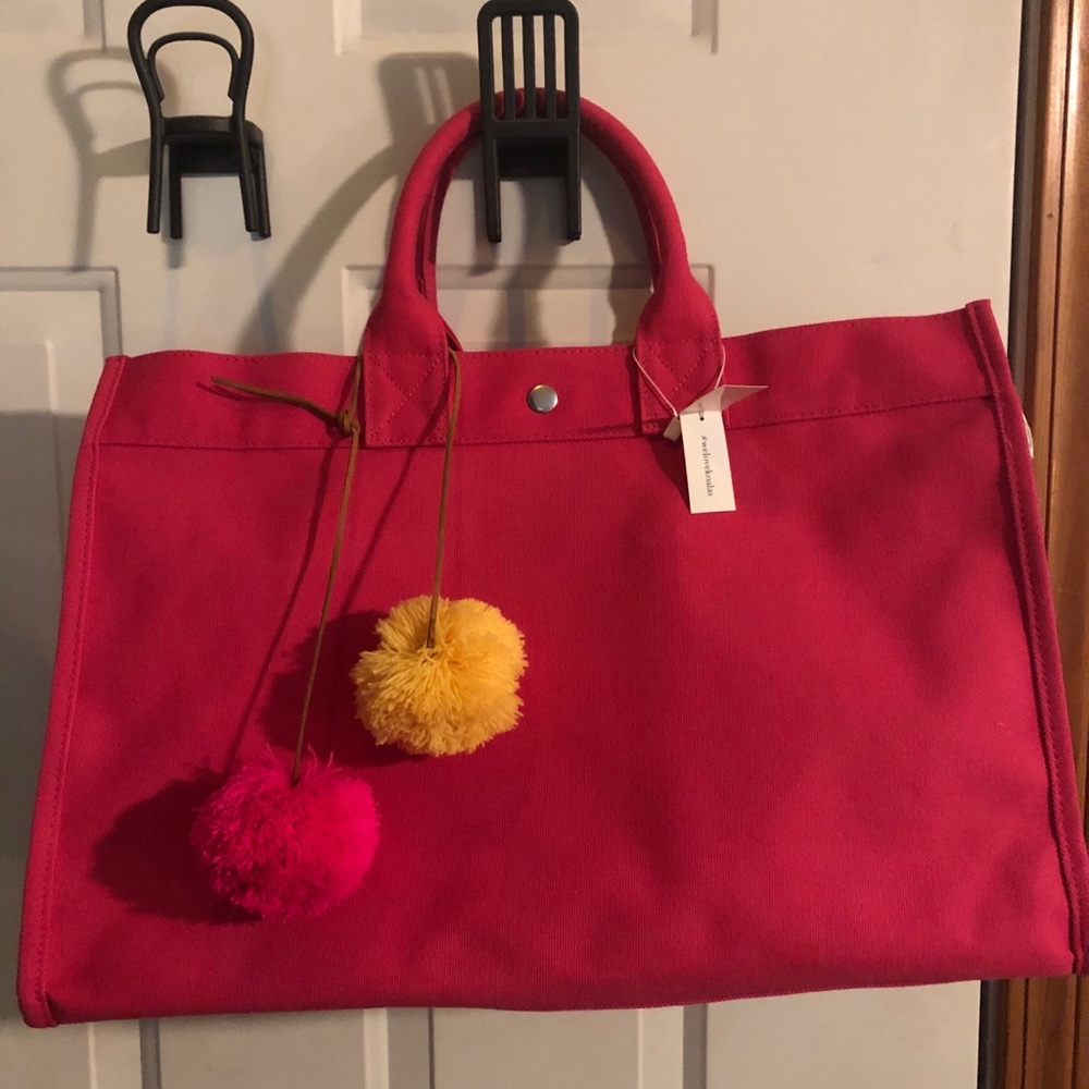 NWT QUILTED KOALA LARGE CANVAS TOTE